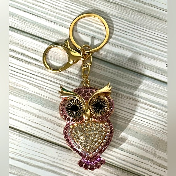 NEW! Rhinestone Owl Key Chain/Bag Charm, Pink on Gold Toned Zinc Alloy - Picture 2 of 6